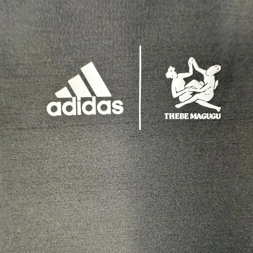 Adidas x Thebe Magugu Tennis NY Printed Tee Mens Small Carbon HH8774 New
